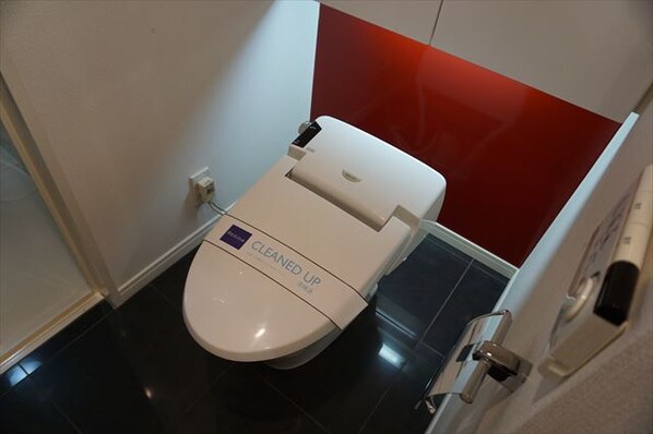 レジディア神田の物件内観写真